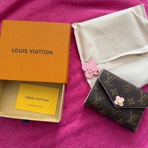 Cute wallet brand new